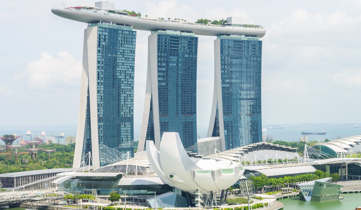 Marina bay sand building at singapore